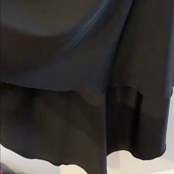 Black high low dress with crossed back NWT - Picture 10 of 11